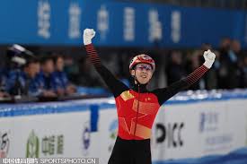 方面让曼城